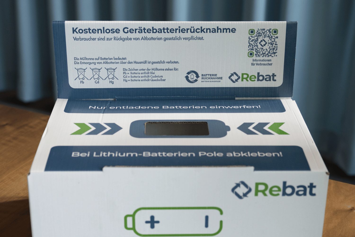 Rebat-Rücknahme-Box für Batterien aus Karton